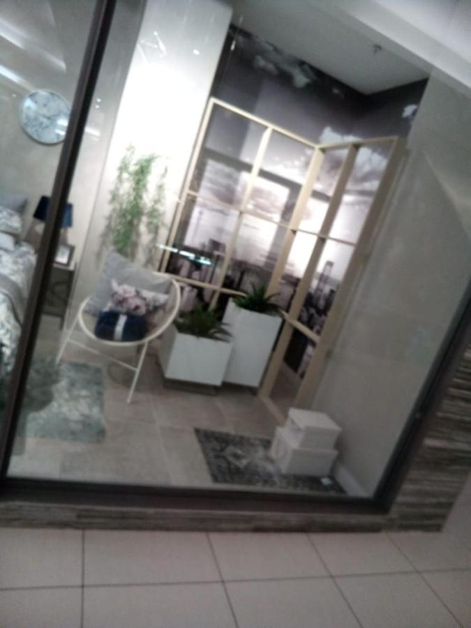 One Rosebank Stay Johannesburg Ngoại thất bức ảnh