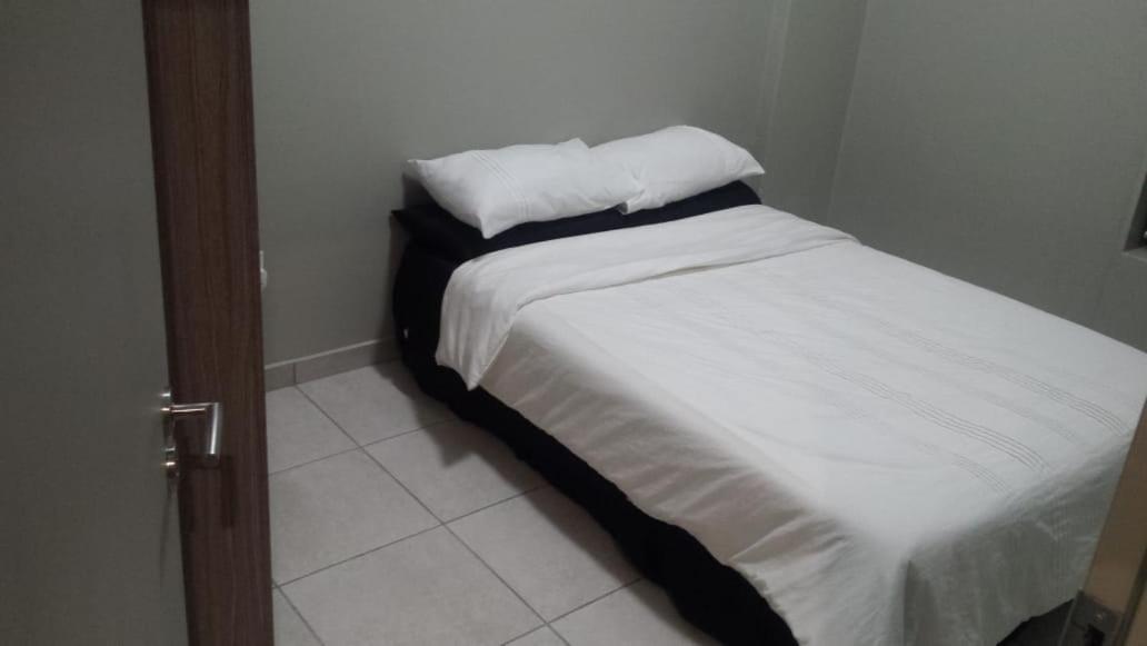 One Rosebank Stay Johannesburg Ngoại thất bức ảnh