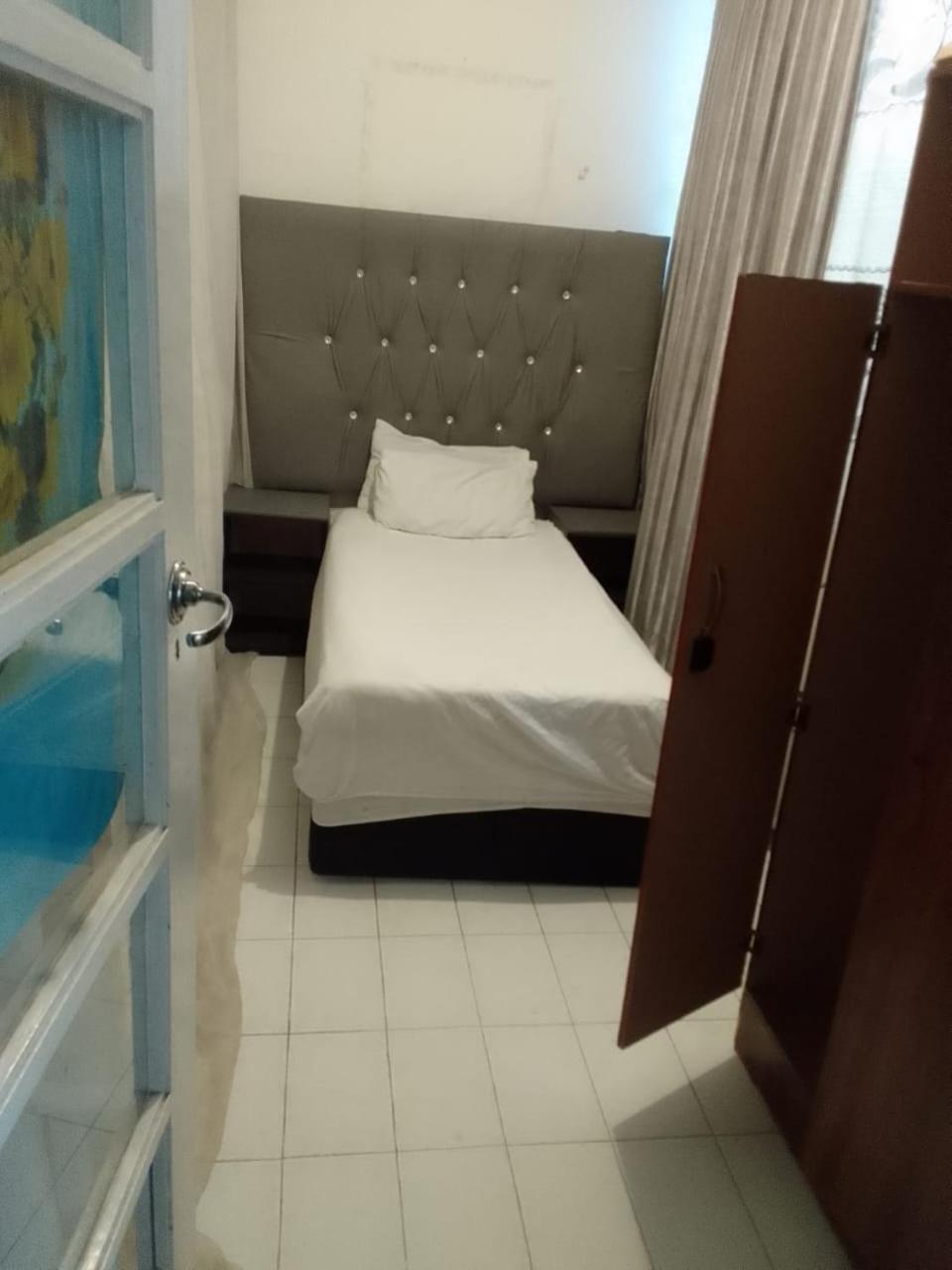 One Rosebank Stay Johannesburg Ngoại thất bức ảnh